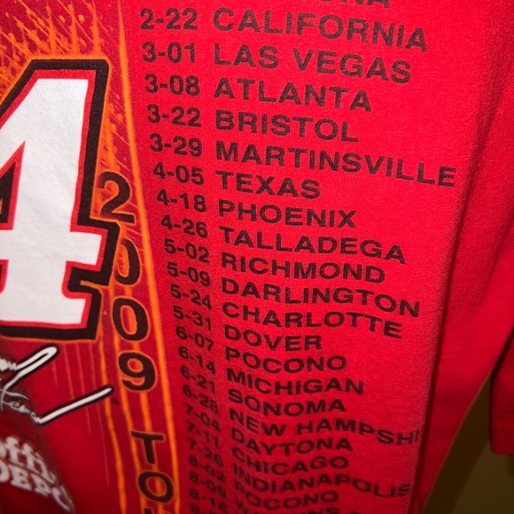 Tony Stewart NASCAR #14 The Season Has Just Begun T Shirt Size M 2009 Tour - Picture 8 of 9